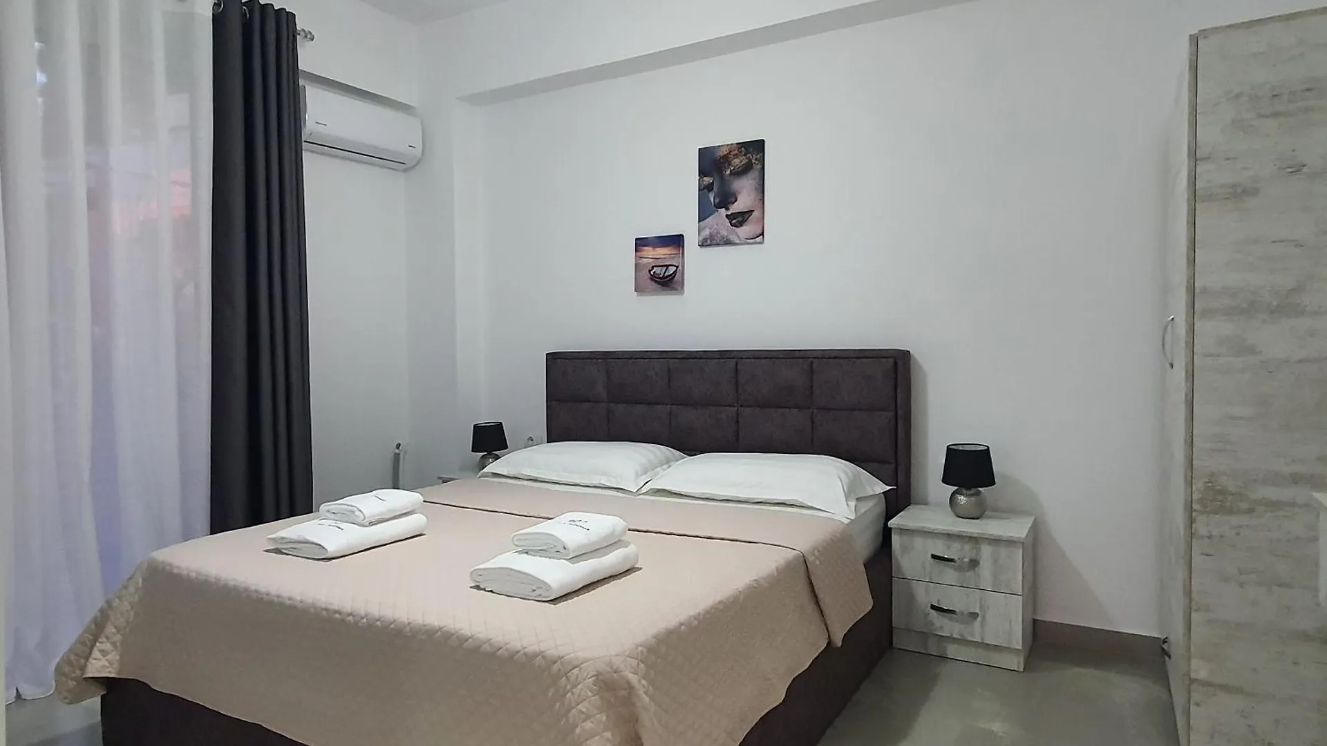 Flore Rooms Sarande Albania