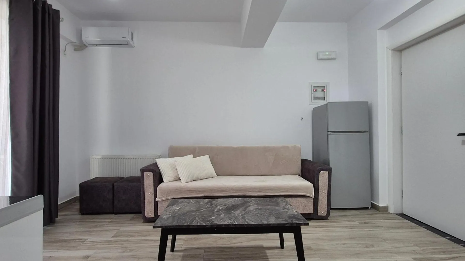 Apartment Flore Rooms Sarande