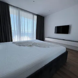  Apartment Navi